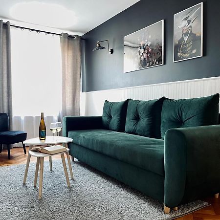 Apartament Dana Browna Еленя-Гура Экстерьер фото